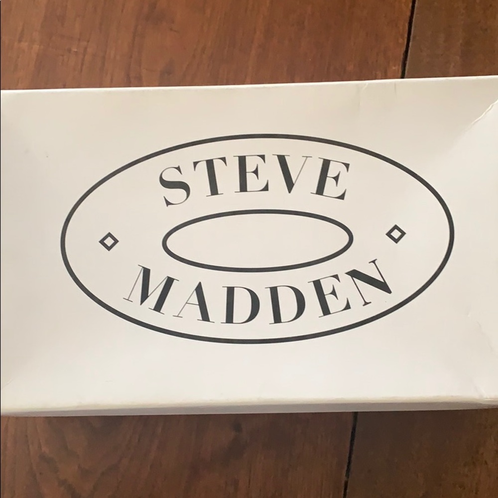 BRAND NEW Steve Madden Ankle Boots
